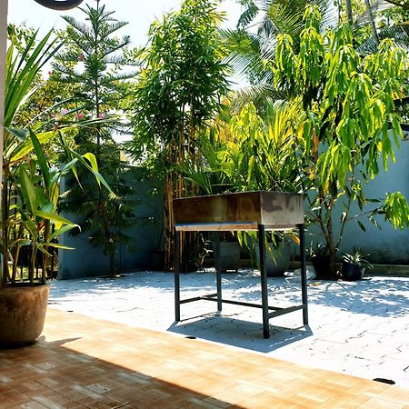Jeju Villa Unawatuna Bagian luar foto