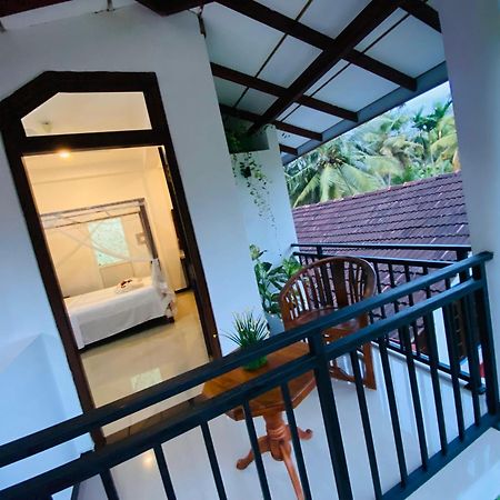 Jeju Villa Unawatuna Bagian luar foto